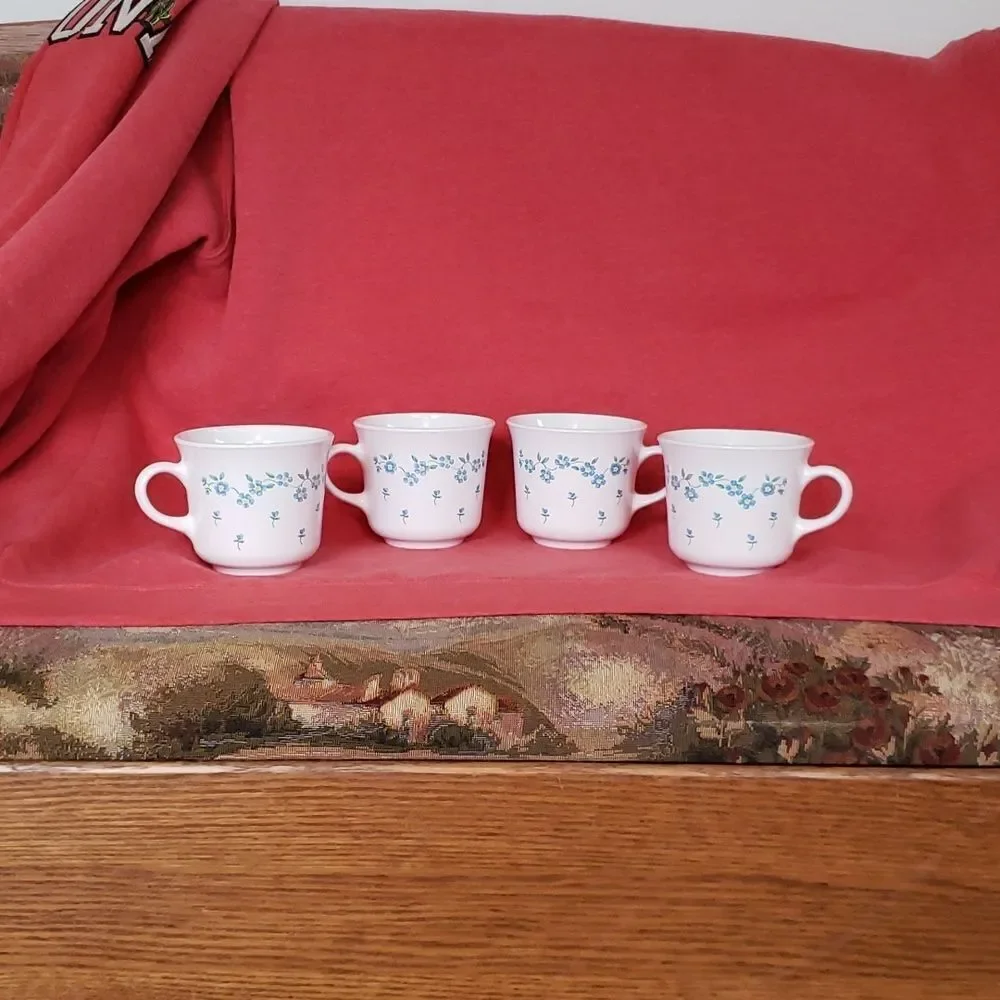Vintage Set of 4 Corelle Corningware Forget Me Not Design Coffee Cups